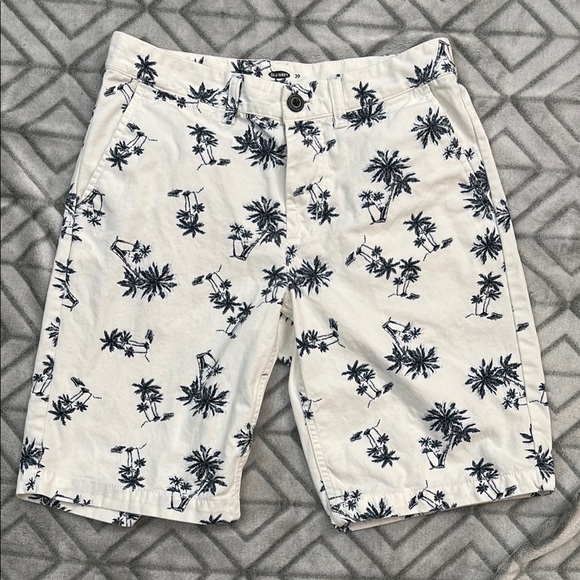 Old Navy Other - Palm Tree Print Shorts